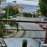 Evris House Oasis